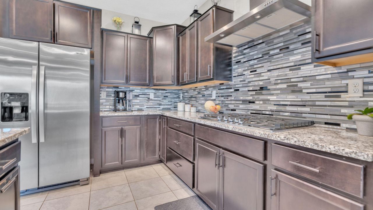 Albuquerque, New Mexico, 87106, United States, 5 Bedrooms Bedrooms, ,4 BathroomsBathrooms,Residential,For Sale,1907467