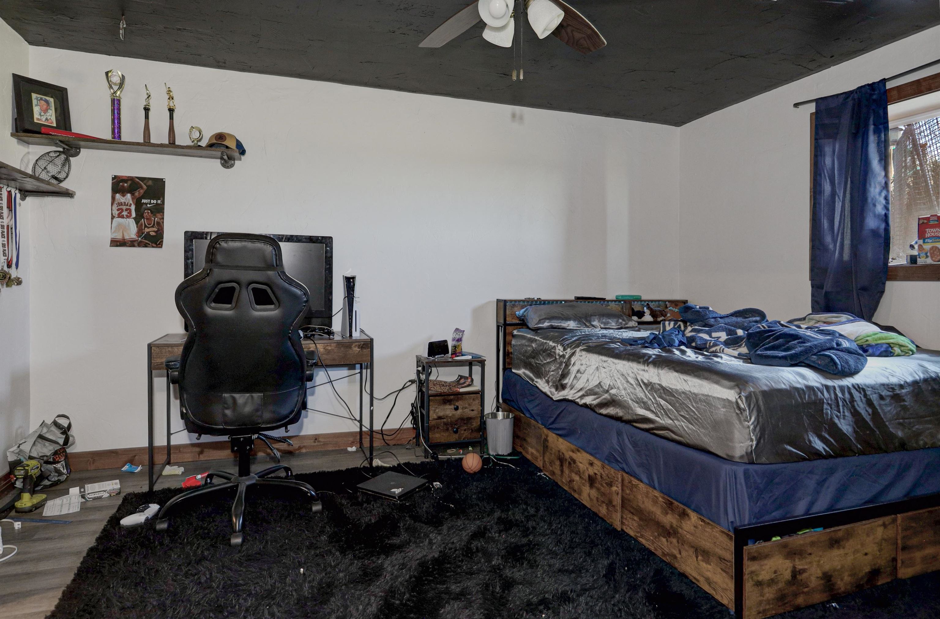 Pulaski, Wisconsin, 54162, United States, 3 Bedrooms Bedrooms, ,3 BathroomsBathrooms,Residential,For Sale,1975627