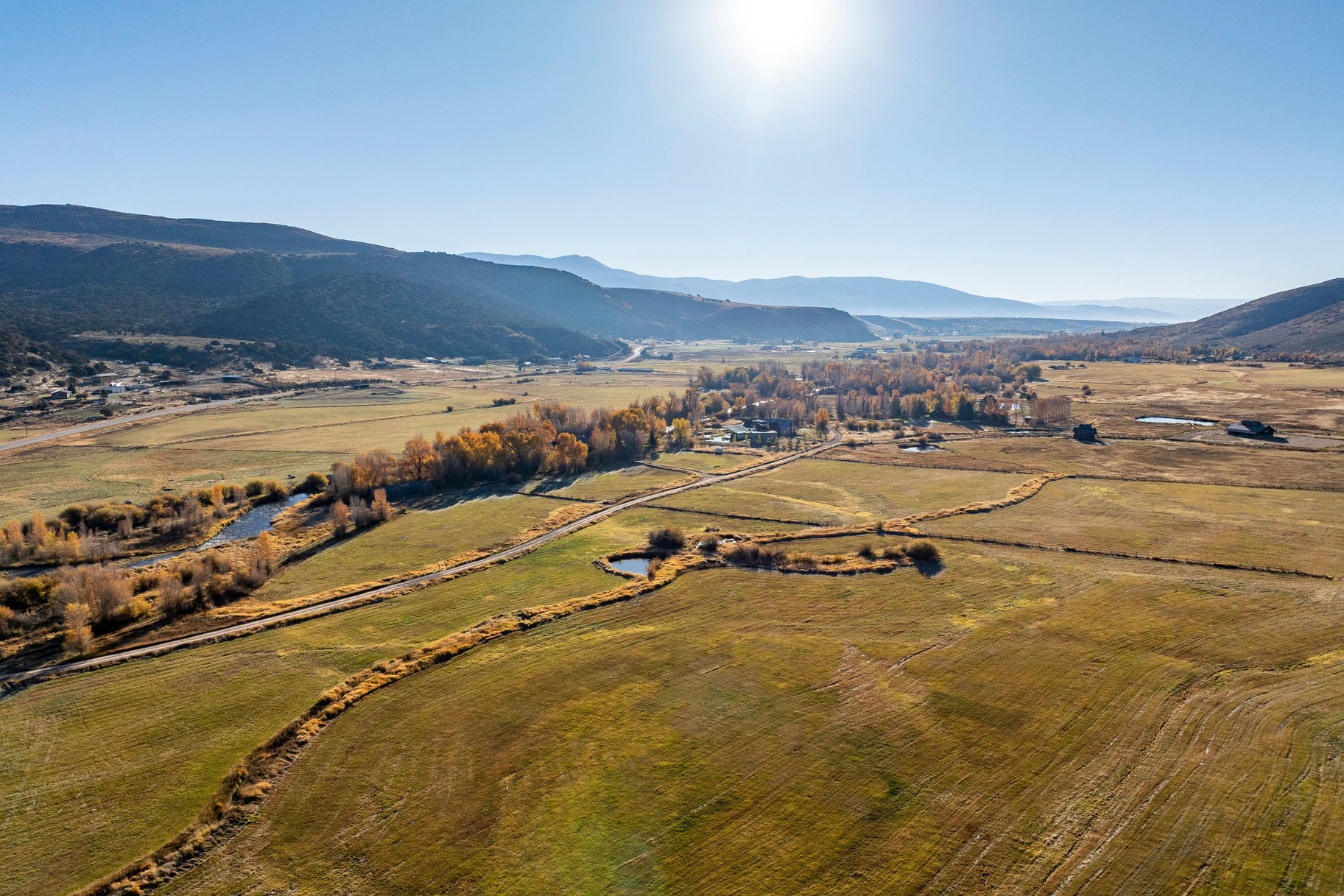  21.85 Acres of Riverfront Land in River Valley Ranch - 物件實景