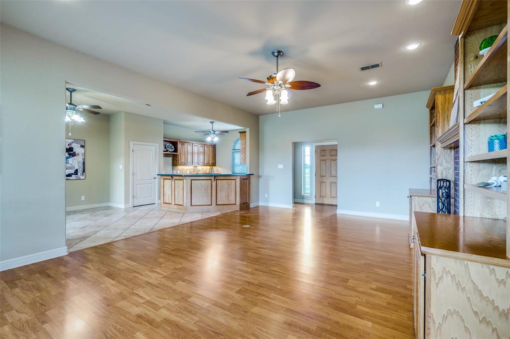 Dish, Texas, 76247, United States, 4 Bedrooms Bedrooms, ,4 BathroomsBathrooms,Residential,For Sale,1940436