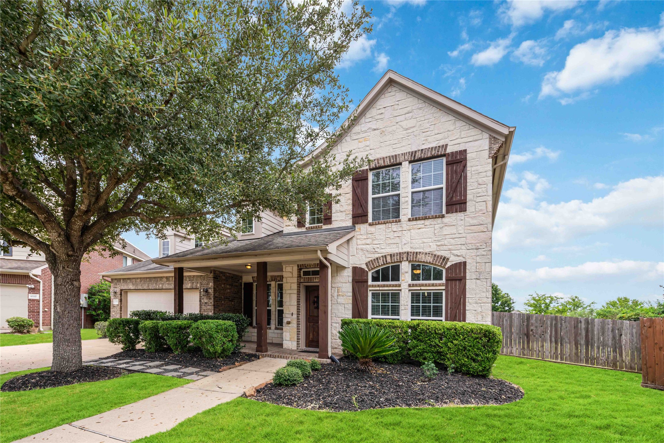 Missouri City, Texas, 77459, United States, 5 Bedrooms Bedrooms, ,4 BathroomsBathrooms,Residential,For Sale,1906951