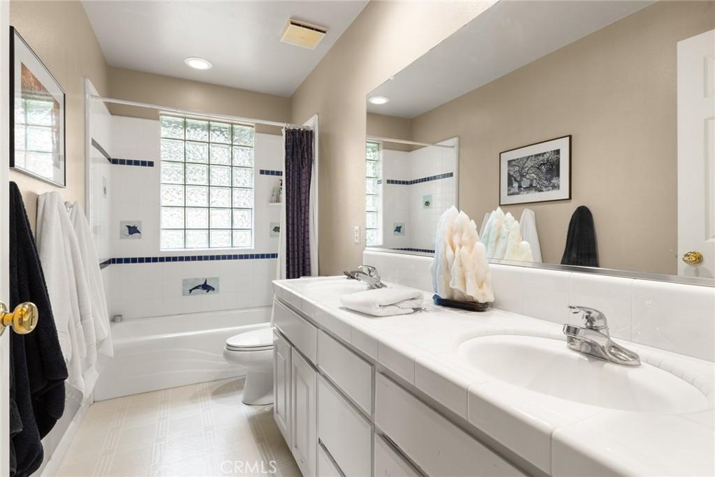 Chico, California, 95928, United States, 3 Bedrooms Bedrooms, ,3 BathroomsBathrooms,Residential,For Sale,1950963