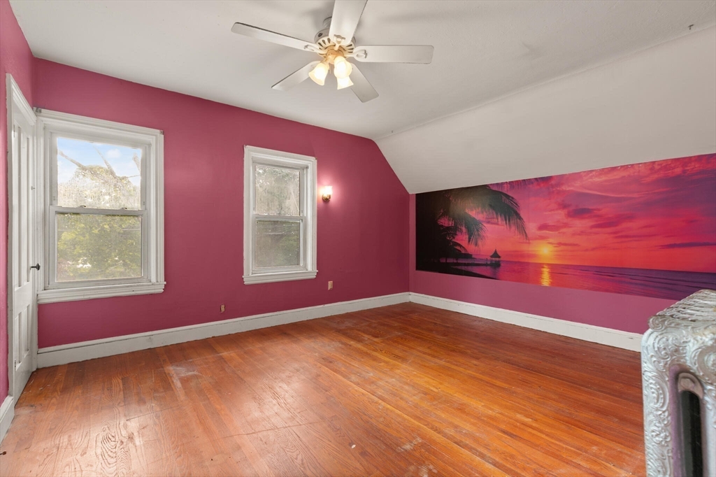 North Attleboro, Massachusetts, 02760, United States, 5 Bedrooms Bedrooms, ,2 BathroomsBathrooms,Residential,For Sale,1939439