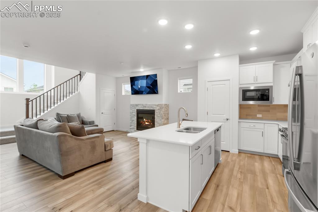 Colorado Springs, Colorado, 80924, United States, 3 Bedrooms Bedrooms, ,3 BathroomsBathrooms,Residential,For Sale,1911432
