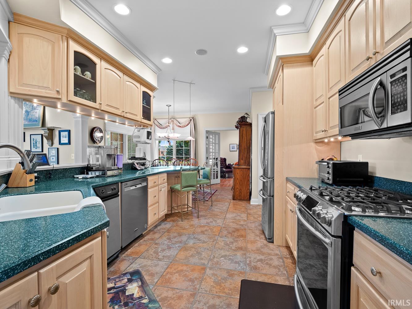 Fort Wayne, Indiana, 46845-2126, United States, 4 Bedrooms Bedrooms, ,4 BathroomsBathrooms,Residential,For Sale,1929027