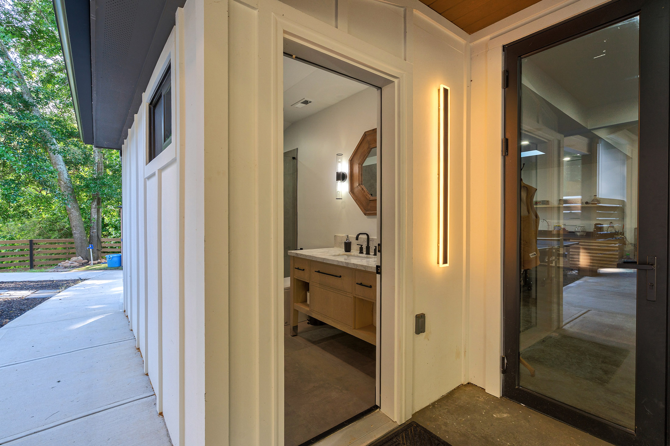  Fully Renovated Estate Blends Luxury, Flexibility & Resort-Style Living - 物件實景
