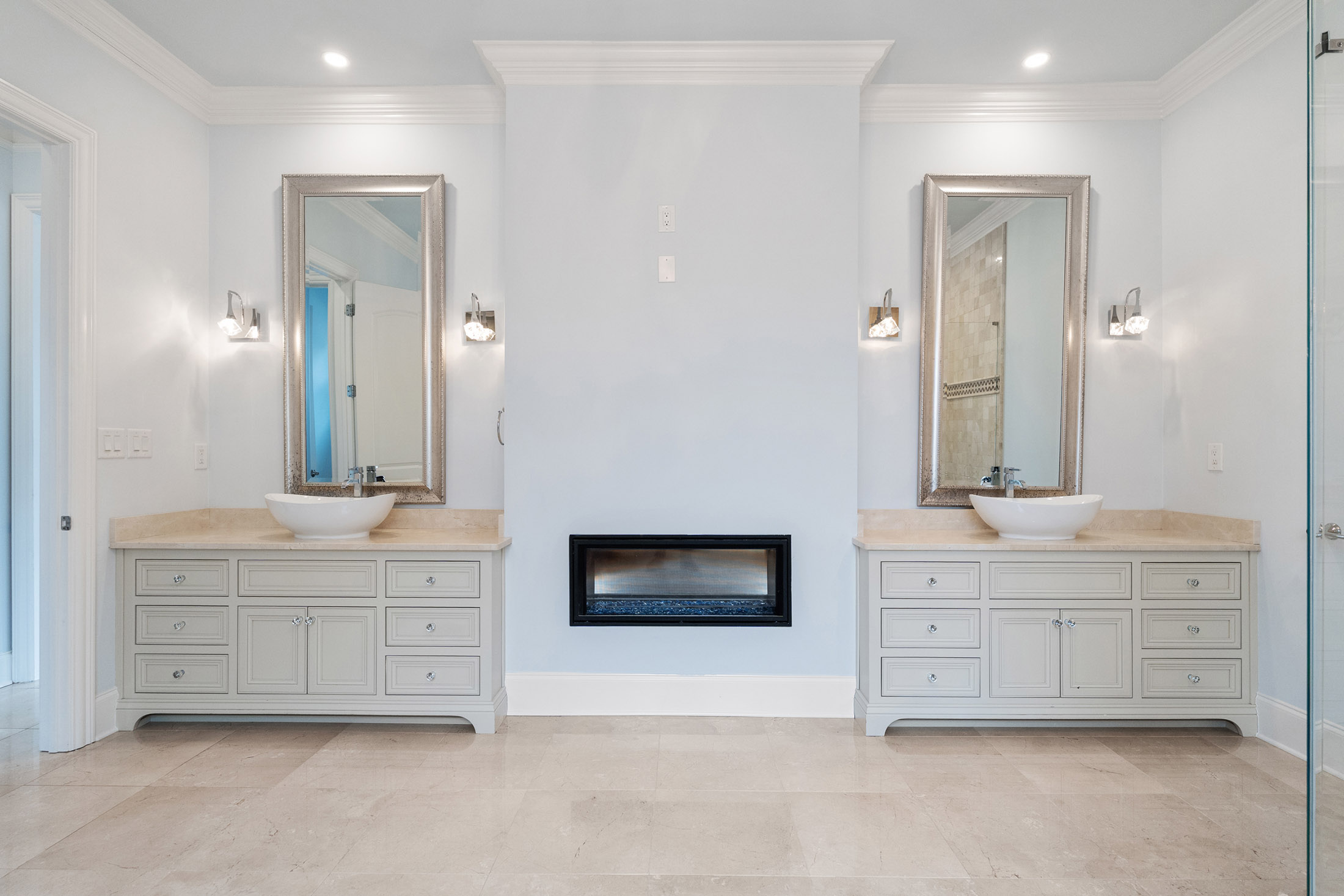  Old World Charm Meets Modern Luxury on This Milton Estate - 物件實景