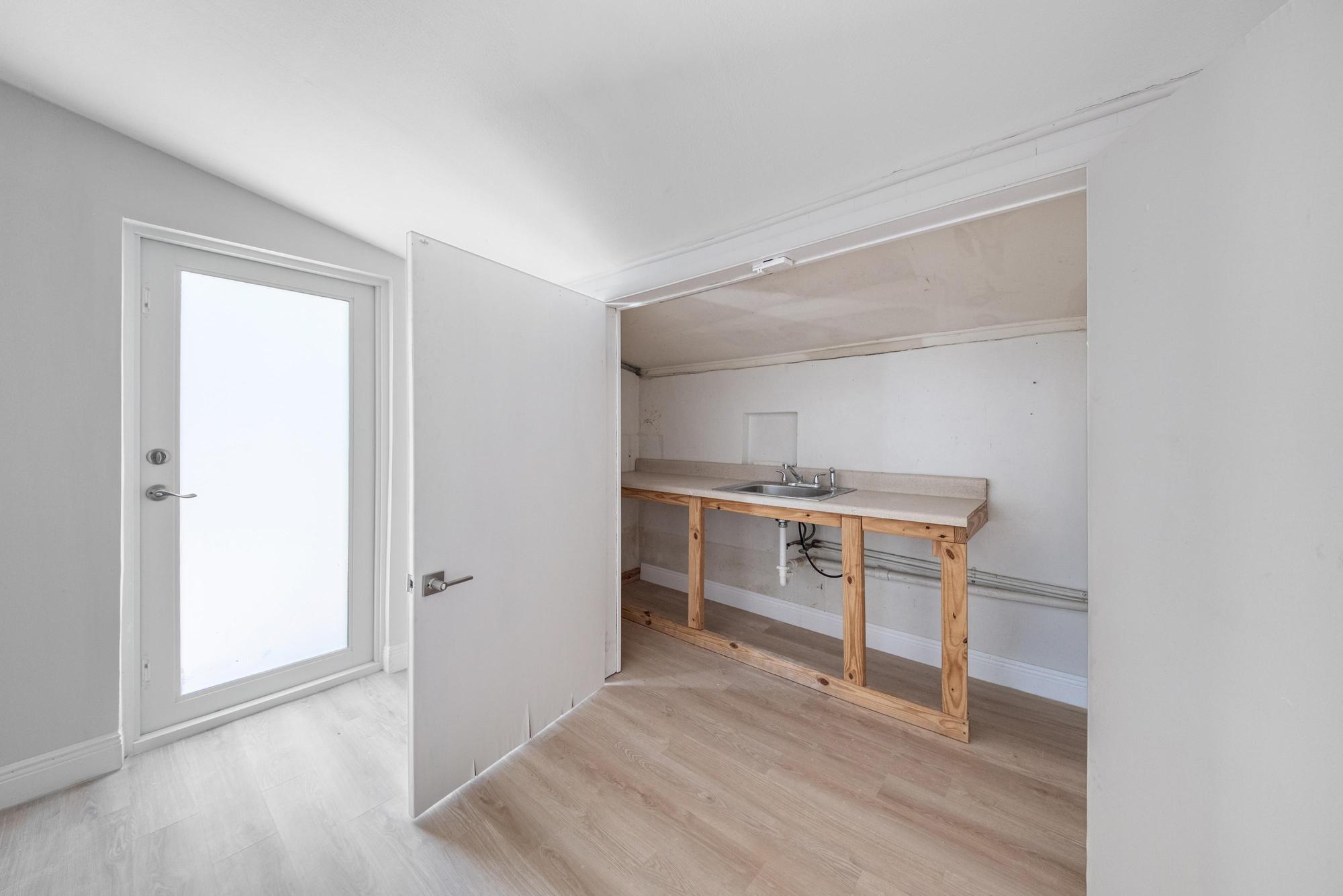 Cutler Bay, Florida, 33189, United States, 5 Bedrooms Bedrooms, ,2 BathroomsBathrooms,Residential,For Sale,1987060