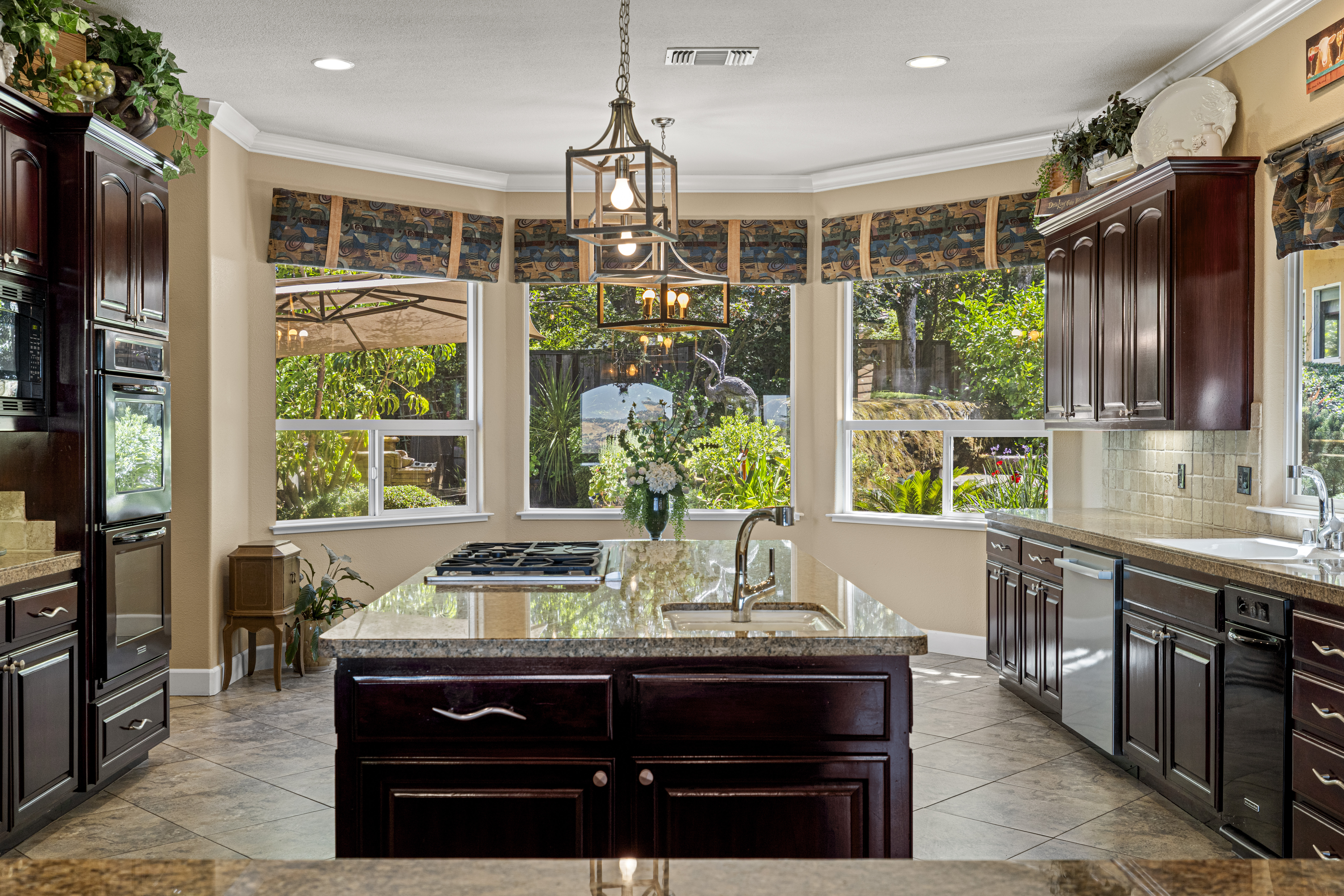  4062 Albert Circle, El Dorado Hills, CA 95762 - 物件實景