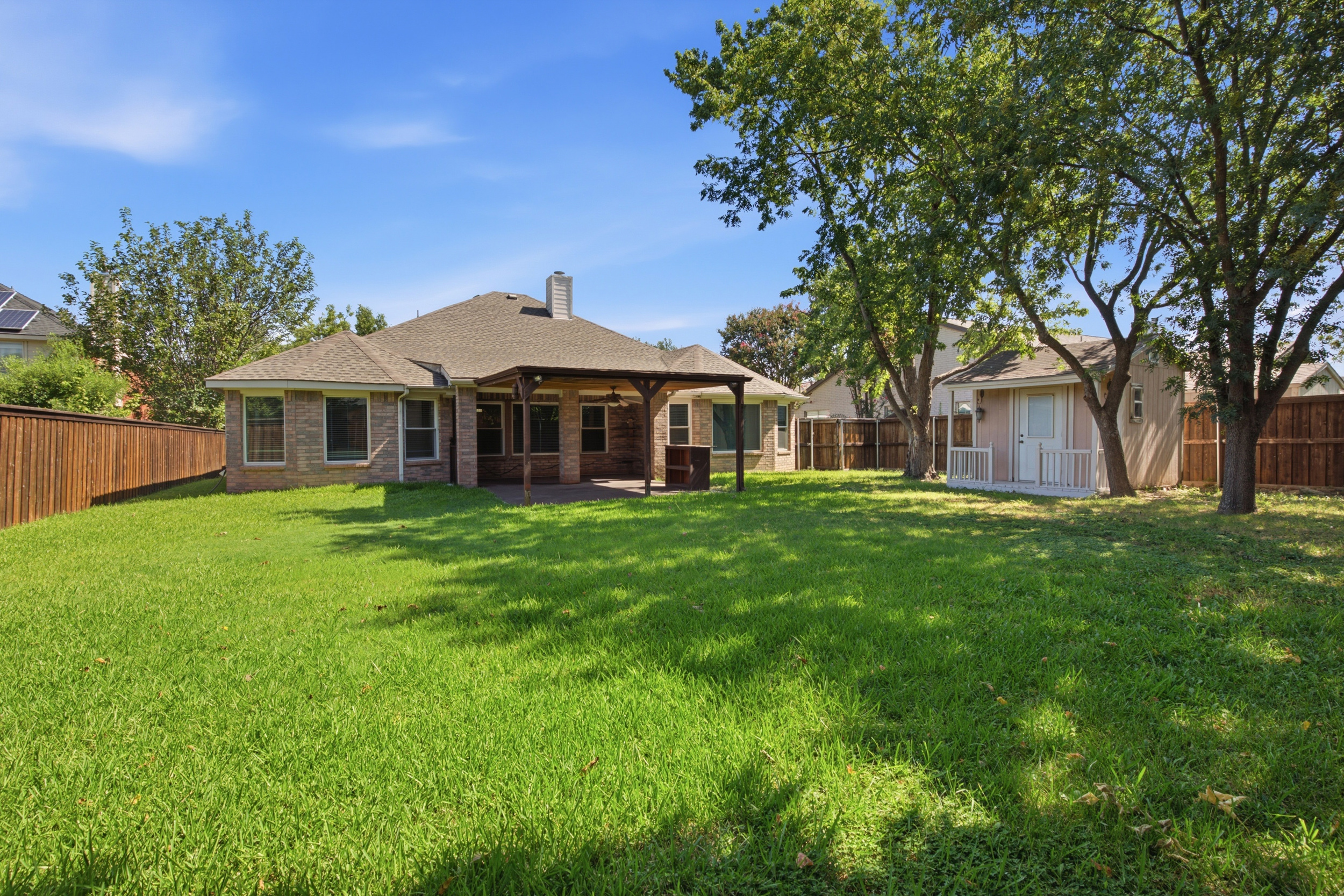  A Beautifully Enhanced McKinney Home Offering Modern Comfort and Privacy - 物件實景