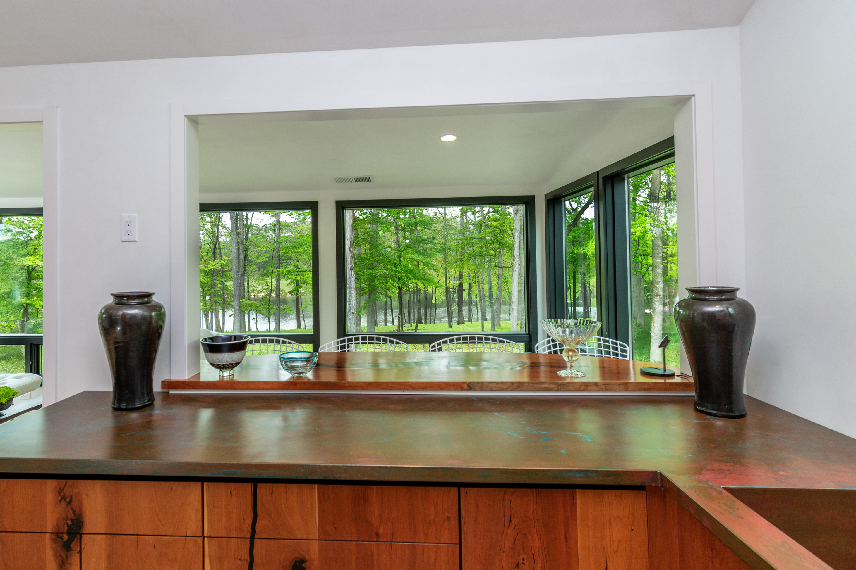  Lakeside Luxury on 44+ Acres - 物件實景