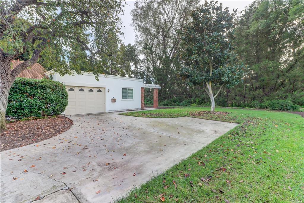 Laguna Woods, California, 92637, United States, 2 Bedrooms Bedrooms, ,1 BathroomBathrooms,Residential,For Sale,1999195