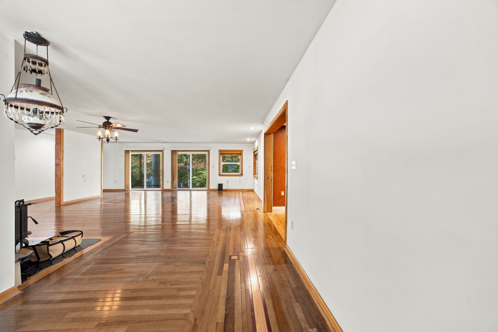  1574 Sloans Valley Road - 物件實景