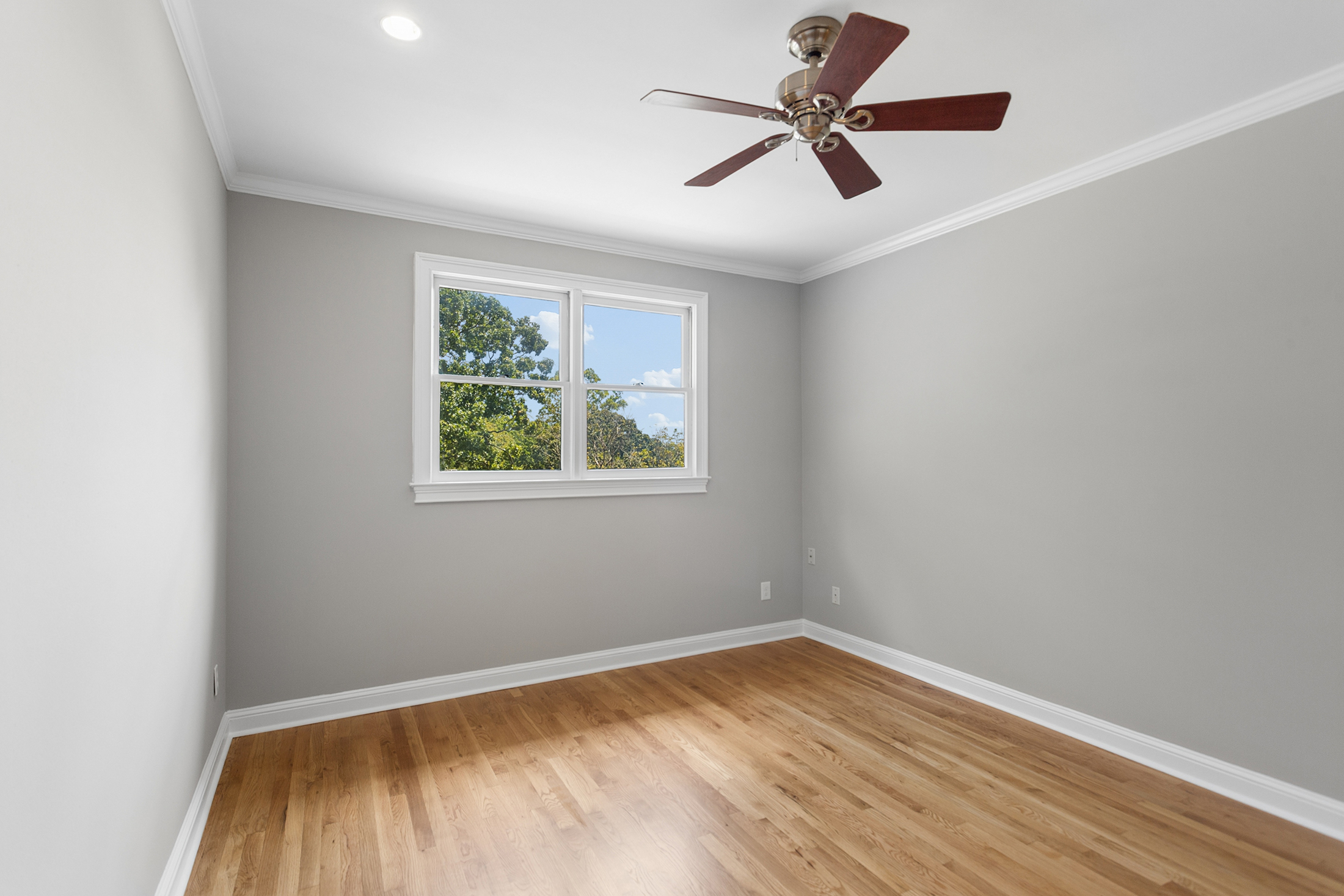  Spacious Midtown Condo with a Rooftop Patio, Storage Unit, and Bonus Room - 物件實景