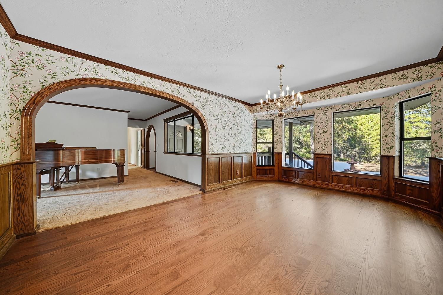 Pine Grove, California, 95665, United States, 3 Bedrooms Bedrooms, ,4 BathroomsBathrooms,Residential,For Sale,1975649