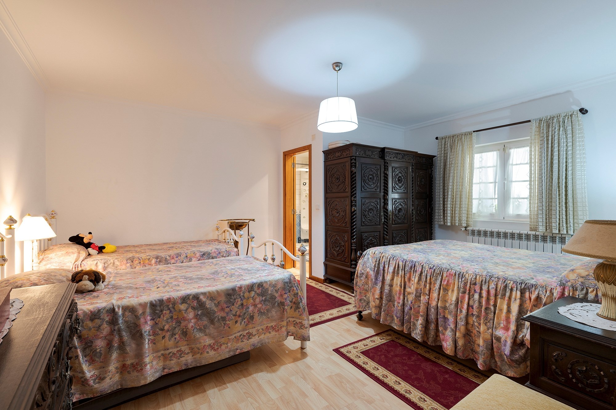 Setúbal, Setúbal, 2925-467, PT, 4 Bedrooms Bedrooms, ,3 BathroomsBathrooms,Residential,For Sale,1700272