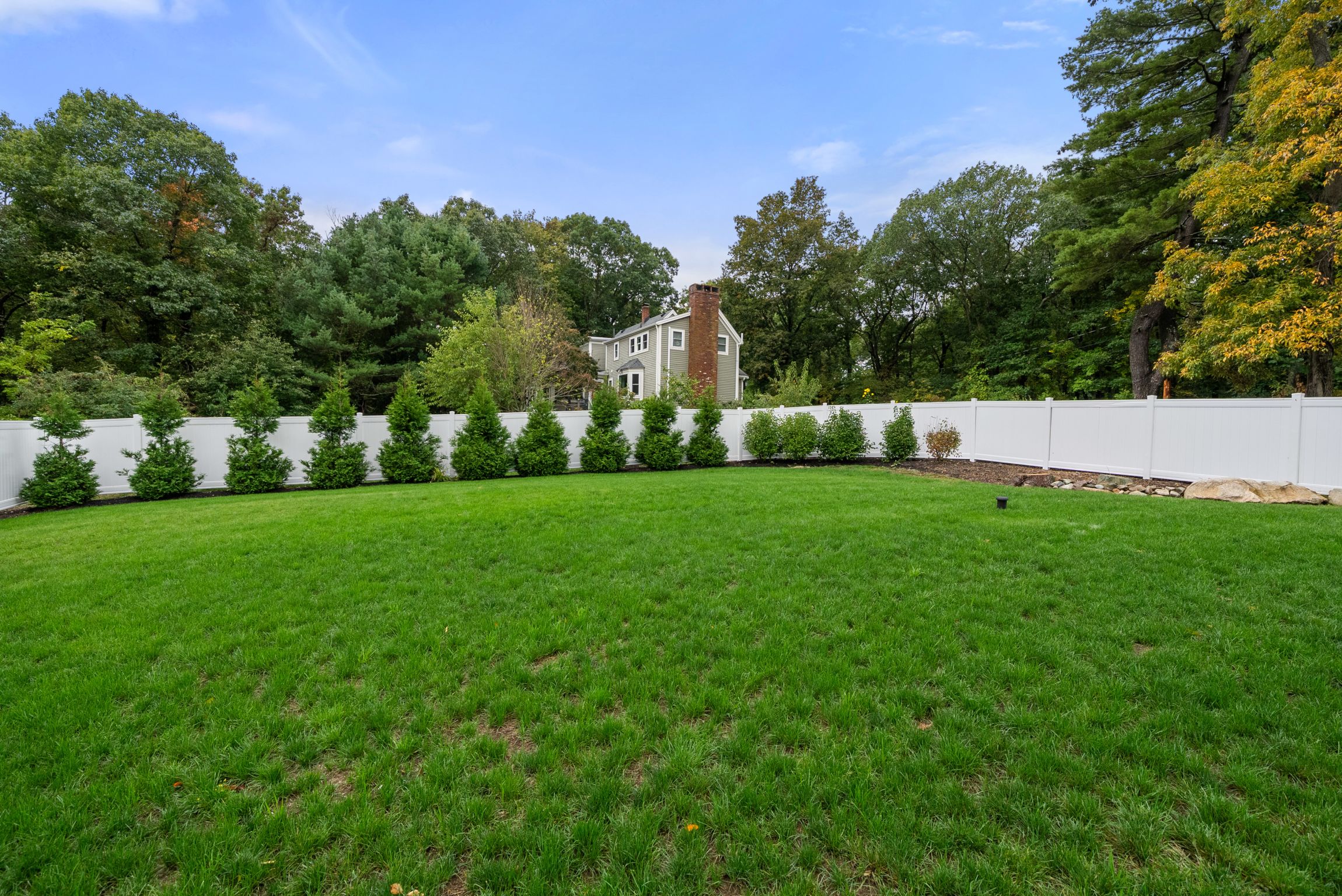  446 Westfield Street, Dedham, MA, 02026 - 物件實景