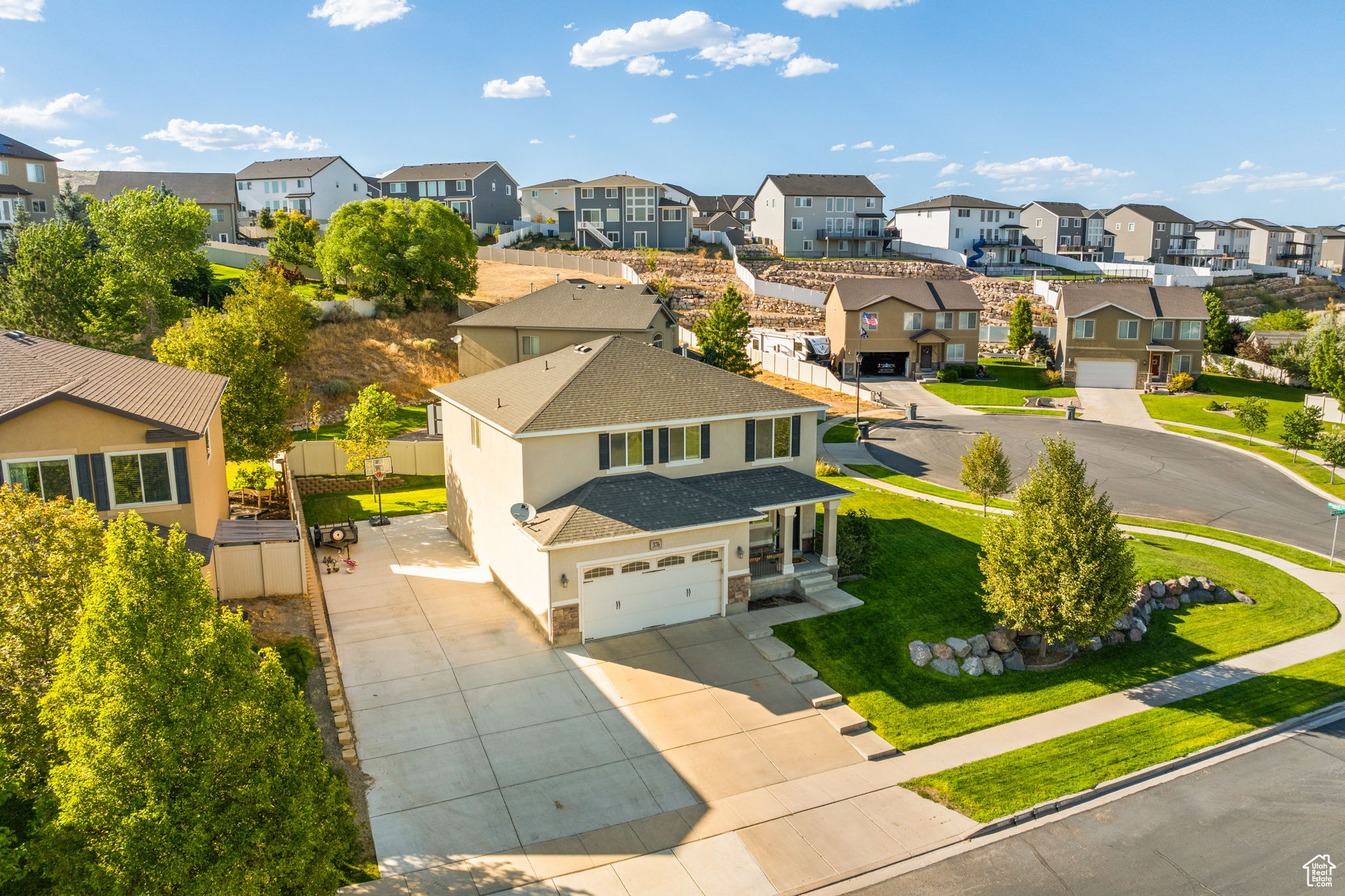Saratoga Springs, Utah, 84045, United States, 4 Bedrooms Bedrooms, ,3 BathroomsBathrooms,Residential,For Sale,1906604