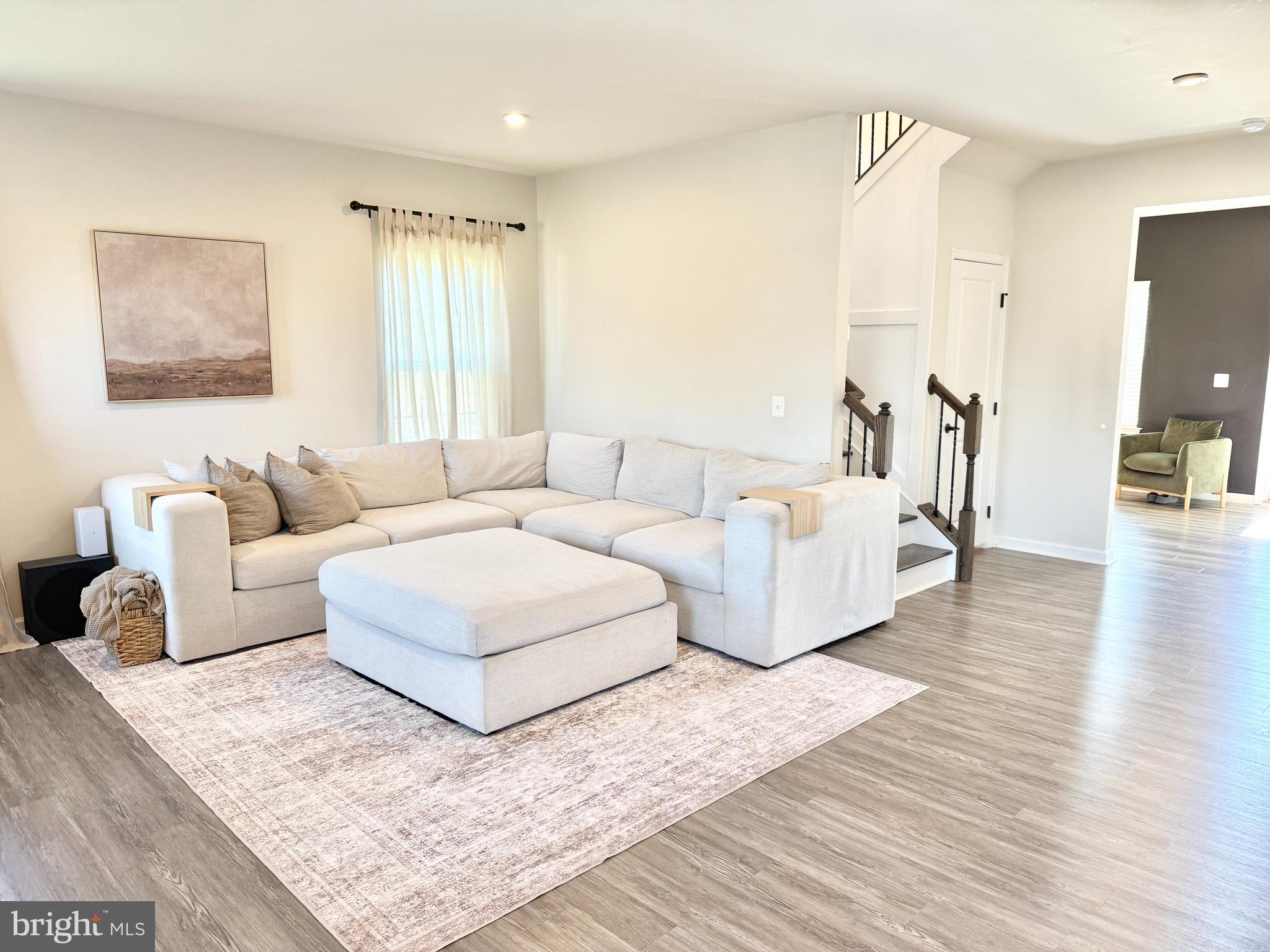 Stafford, Virginia, 22554, United States, 5 Bedrooms Bedrooms, ,4 BathroomsBathrooms,Residential,For Sale,2009953