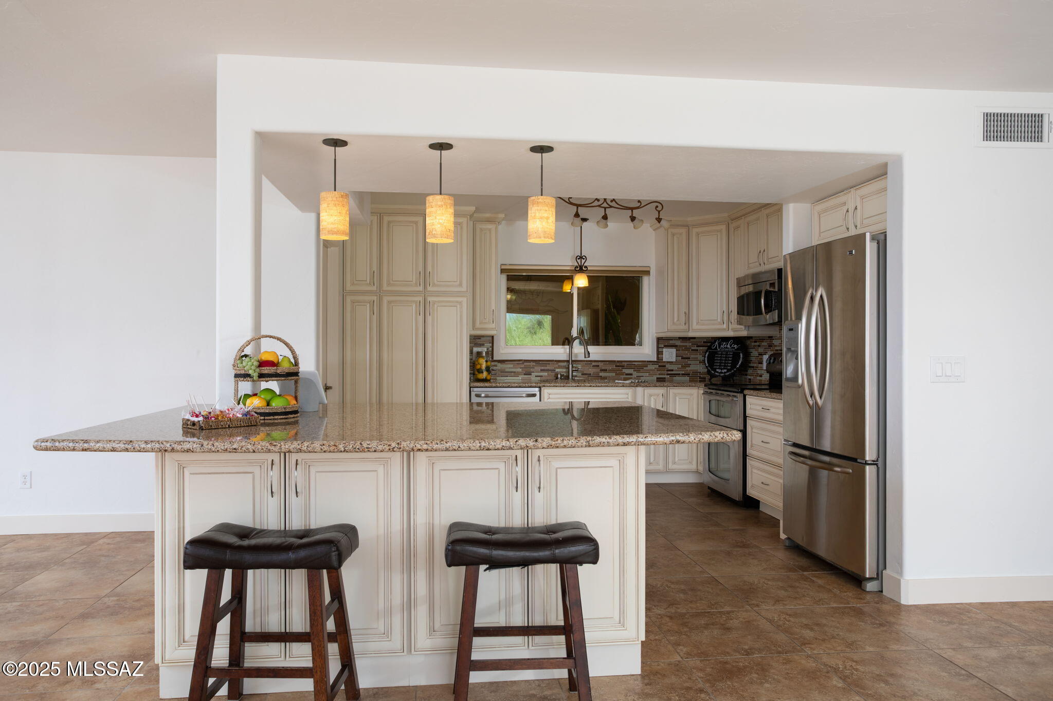 Tucson, Arizona, 85704, United States, 3 Bedrooms Bedrooms, ,2 BathroomsBathrooms,Residential,For Sale,1885622