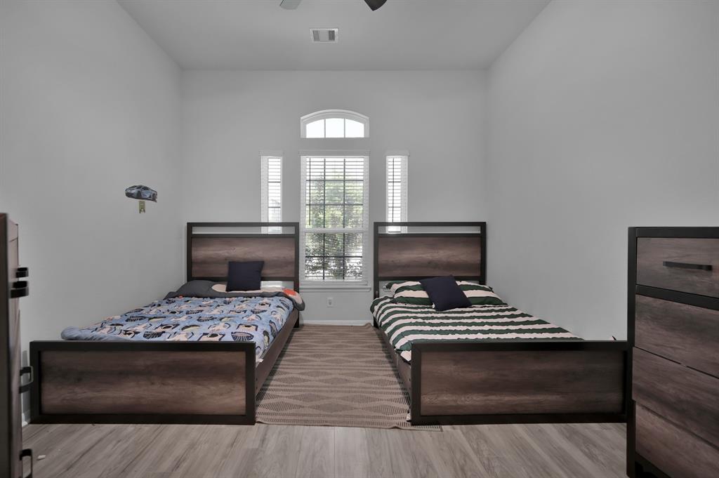 Montgomery, Texas, 77316, United States, 4 Bedrooms Bedrooms, ,4 BathroomsBathrooms,Residential,For Sale,1983339