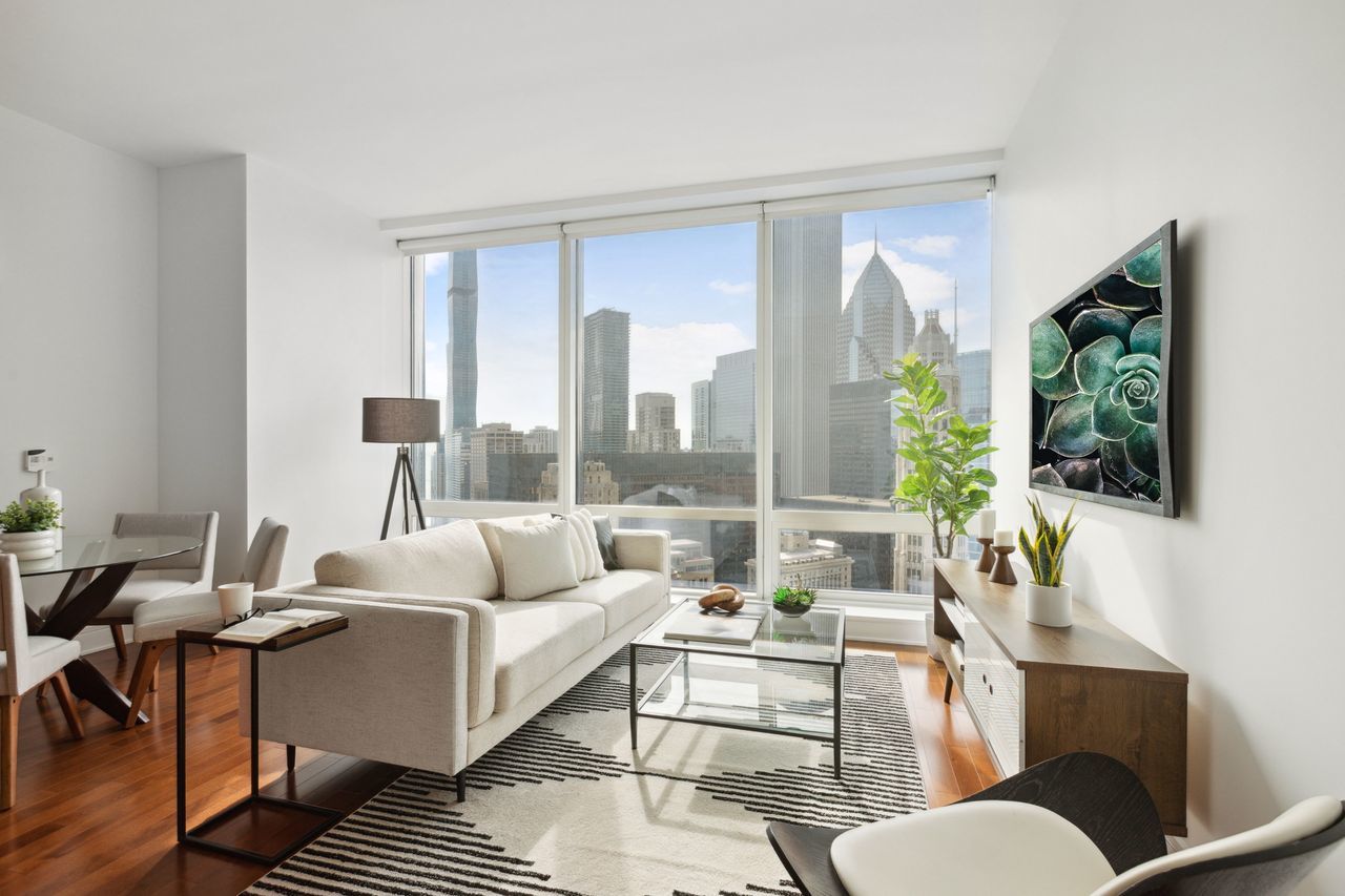 Chicago, Illinois, 60611, United States, 1 Bedroom Bedrooms, ,2 BathroomsBathrooms,Residential,For Sale,1793524