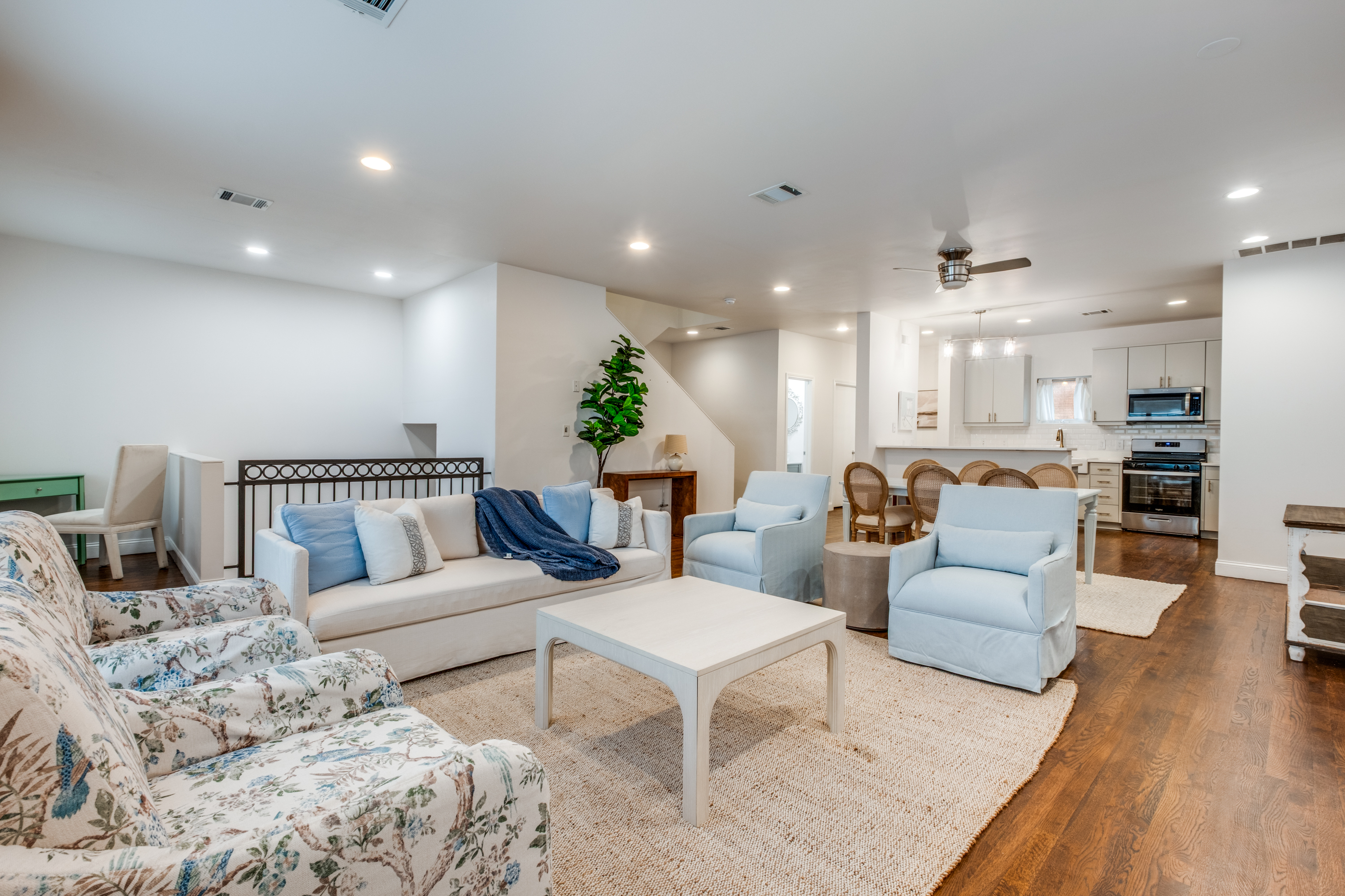  3250 Cambrick Street #16 - 物件實景