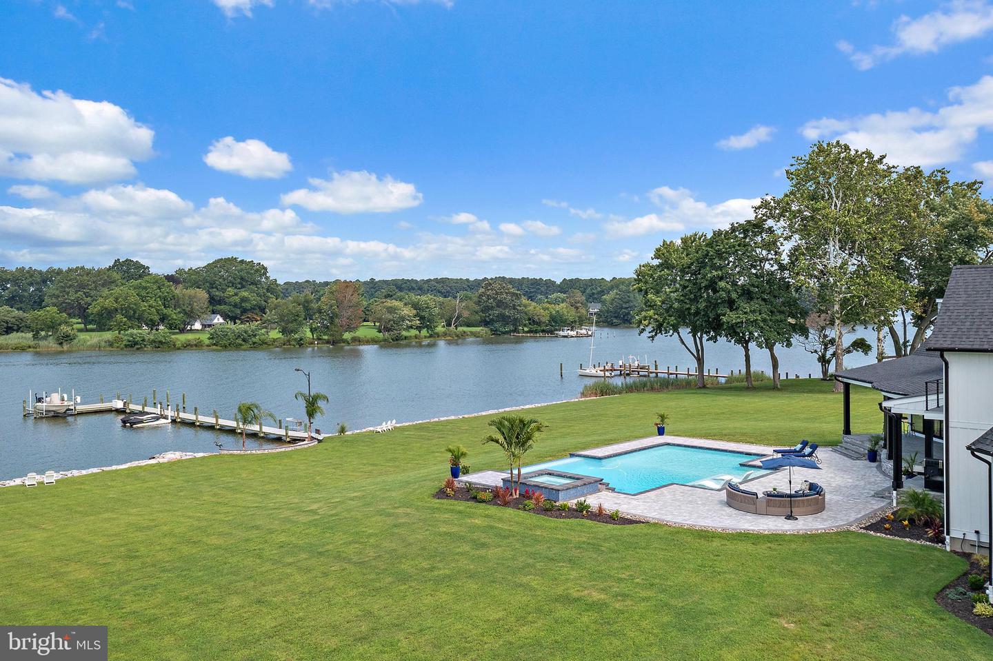 Queenstown, Maryland, 21658, United States, 5 Bedrooms Bedrooms, ,5 BathroomsBathrooms,Residential,For Sale,1907636