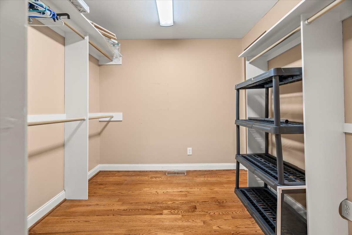 Hartsville, South Carolina, 29550, United States, 4 Bedrooms Bedrooms, ,4 BathroomsBathrooms,Residential,For Sale,1820221