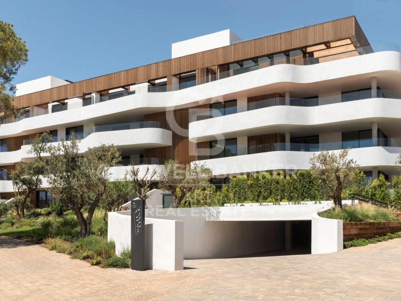 Sotogrande, Andalusia, ES, 2 Bedrooms Bedrooms, ,2 BathroomsBathrooms,Residential,For Sale,1713192