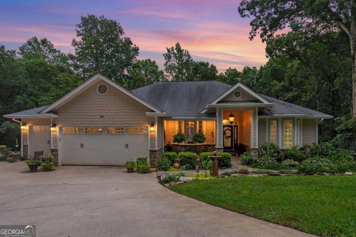 Dawsonville, Georgia, 30534, United States, 4 Bedrooms Bedrooms, ,4 BathroomsBathrooms,Residential,For Sale,1989669