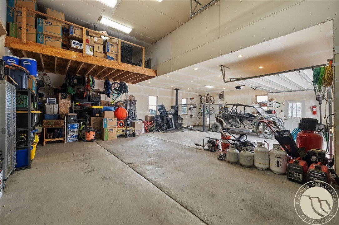 Molt, Montana, 59057, United States, 4 Bedrooms Bedrooms, ,3 BathroomsBathrooms,Residential,For Sale,1989890