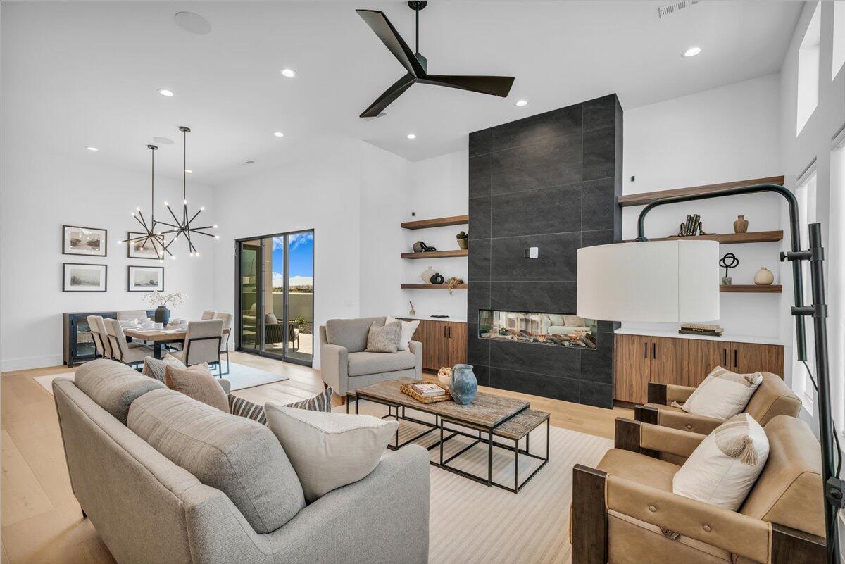 Santa Clara, Utah, 84765, United States, 2 Bedrooms Bedrooms, ,3 BathroomsBathrooms,Residential,For Sale,1981457