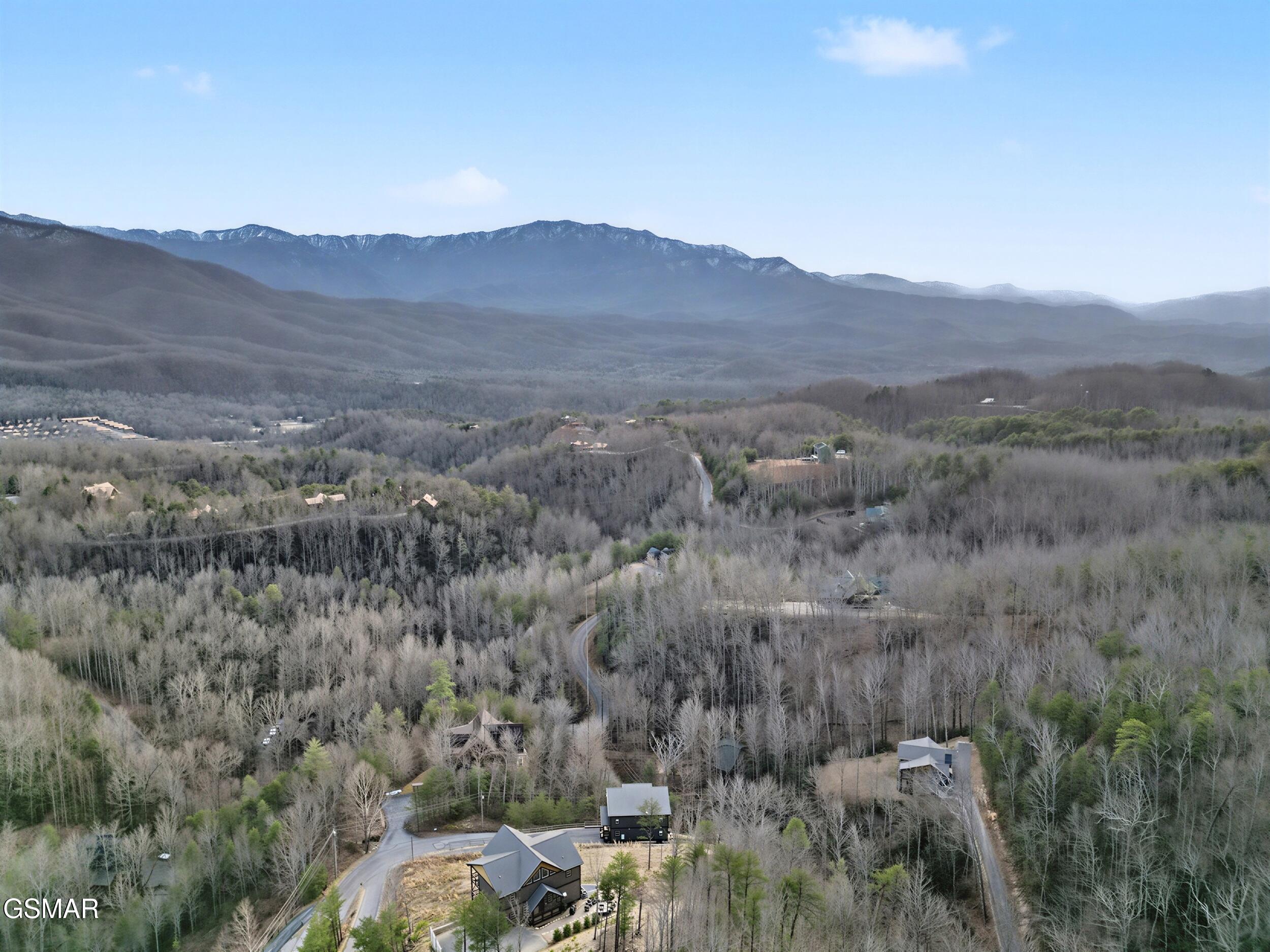 Gatlinburg, Tennessee, 37738, United States, 3 Bedrooms Bedrooms, ,4 BathroomsBathrooms,Residential,For Sale,2012548