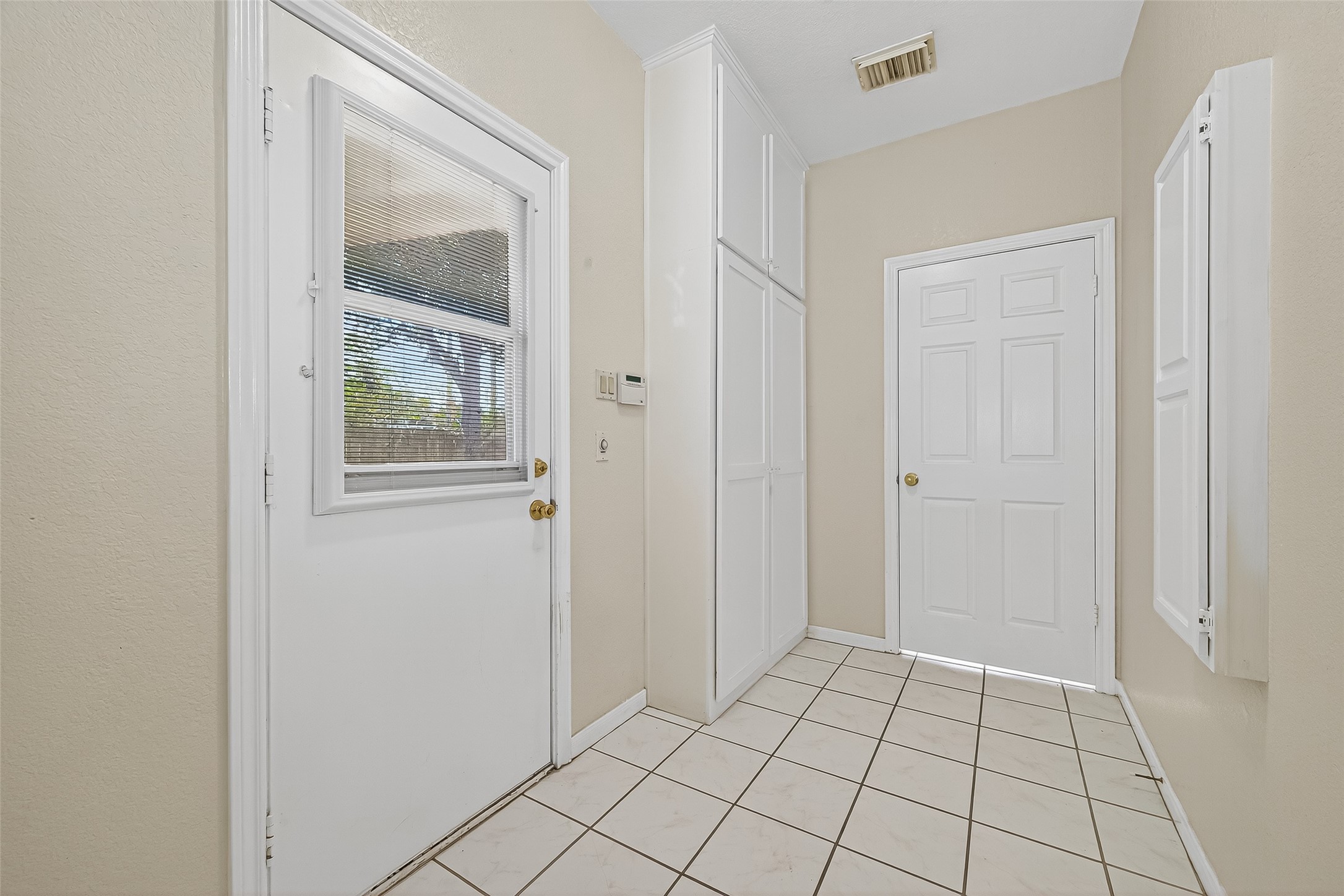 Sugar Land, Texas, 77478, United States, 5 Bedrooms Bedrooms, ,4 BathroomsBathrooms,Residential,For Sale,1971376