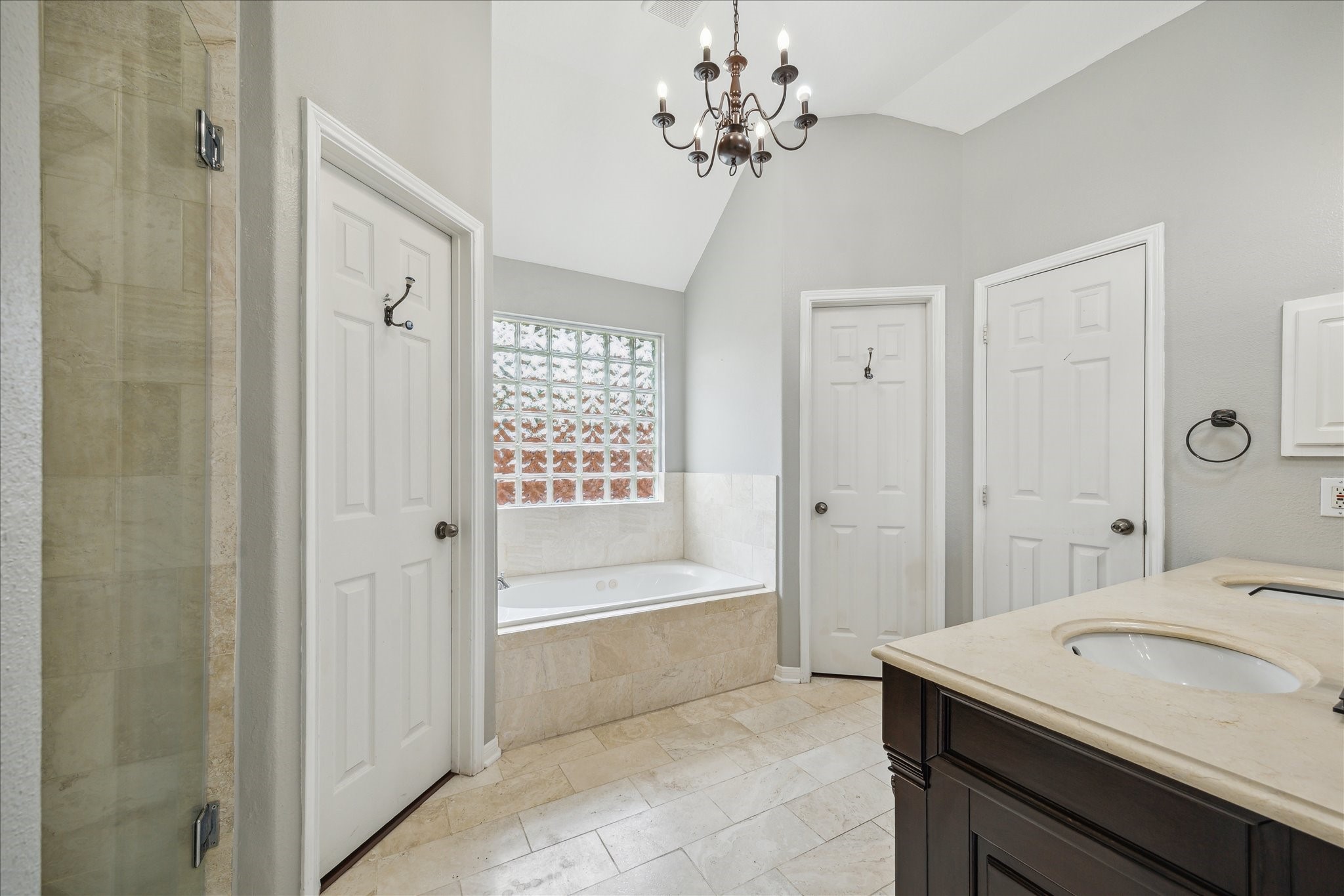  20910 Sandy Briar Court - 物件實景