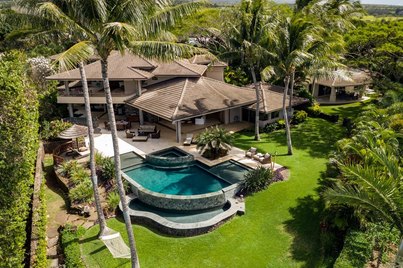 4851 LOWER HONOAPIILANI Rd, Lahaina, Hawaii, 96761, United States, 4 Bedrooms Bedrooms, ,4 BathroomsBathrooms,Residential,For Sale,4851 LOWER HONOAPIILANI Rd,1673575