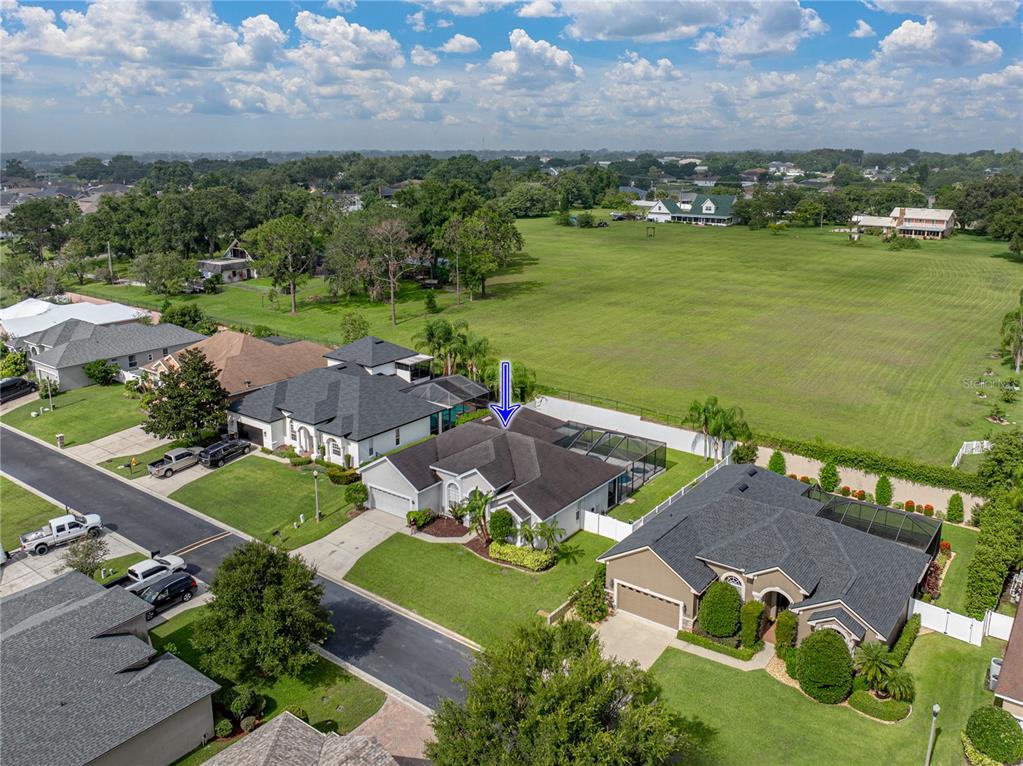 Lakeland, Florida, 33812, United States, 4 Bedrooms Bedrooms, ,3 BathroomsBathrooms,Residential,For Sale,1898596