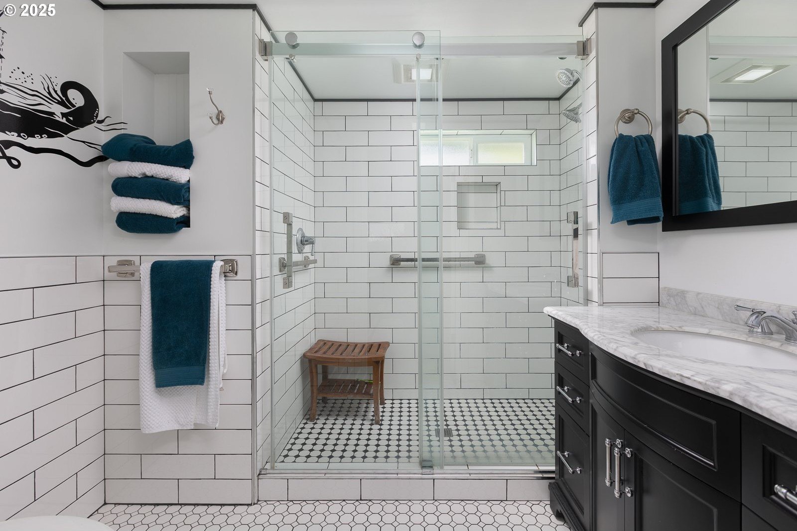 Lincoln City, Oregon, 97367, United States, 2 Bedrooms Bedrooms, ,1 BathroomBathrooms,Residential,For Sale,1736931