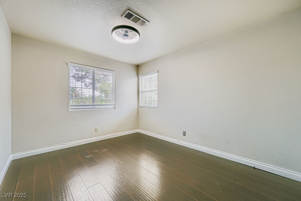 North Las Vegas, Nevada, 89031, United States, 4 Bedrooms Bedrooms, ,3 BathroomsBathrooms,Residential,For Sale,1941055
