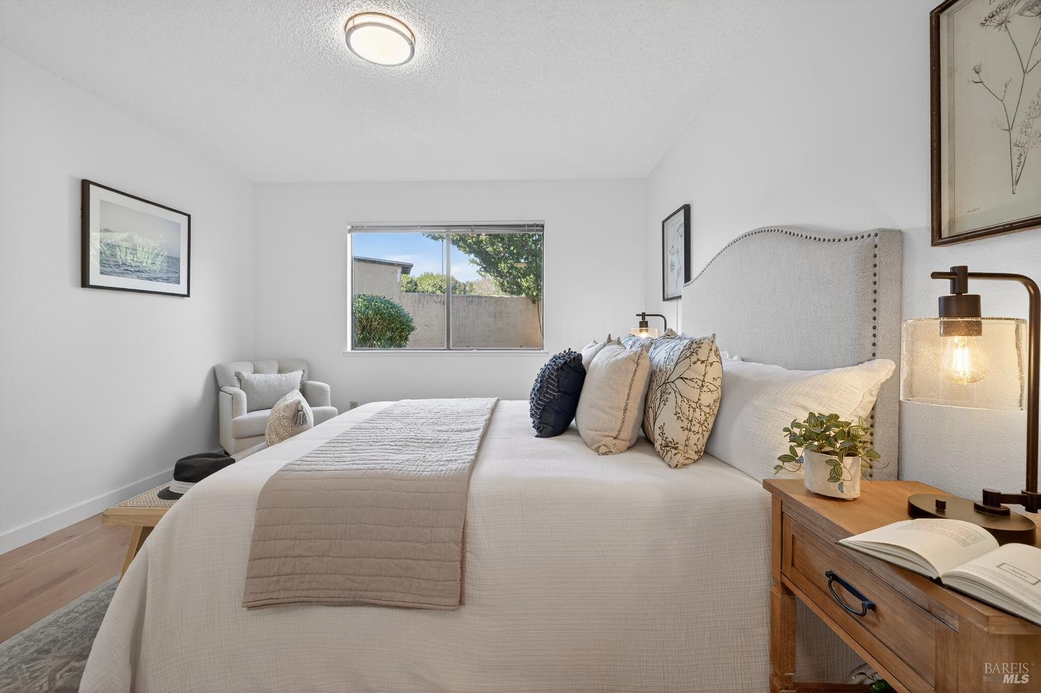 Sonoma, California, 95476, United States, 2 Bedrooms Bedrooms, ,2 BathroomsBathrooms,Residential,For Sale,2015978