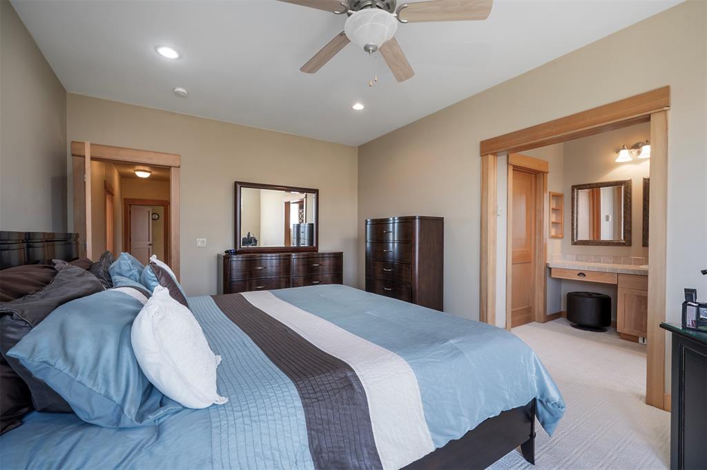 Polson, Montana, 59860, United States, 4 Bedrooms Bedrooms, ,4 BathroomsBathrooms,Residential,For Sale,1930633