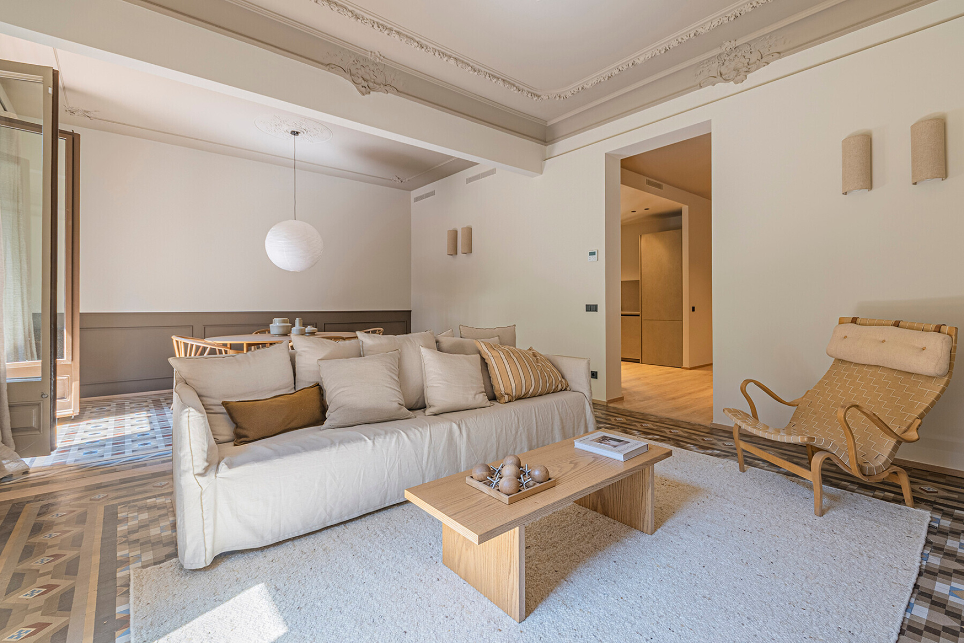  Refurbished modernist apartment in Eixample with luxury finishes - 物件實景