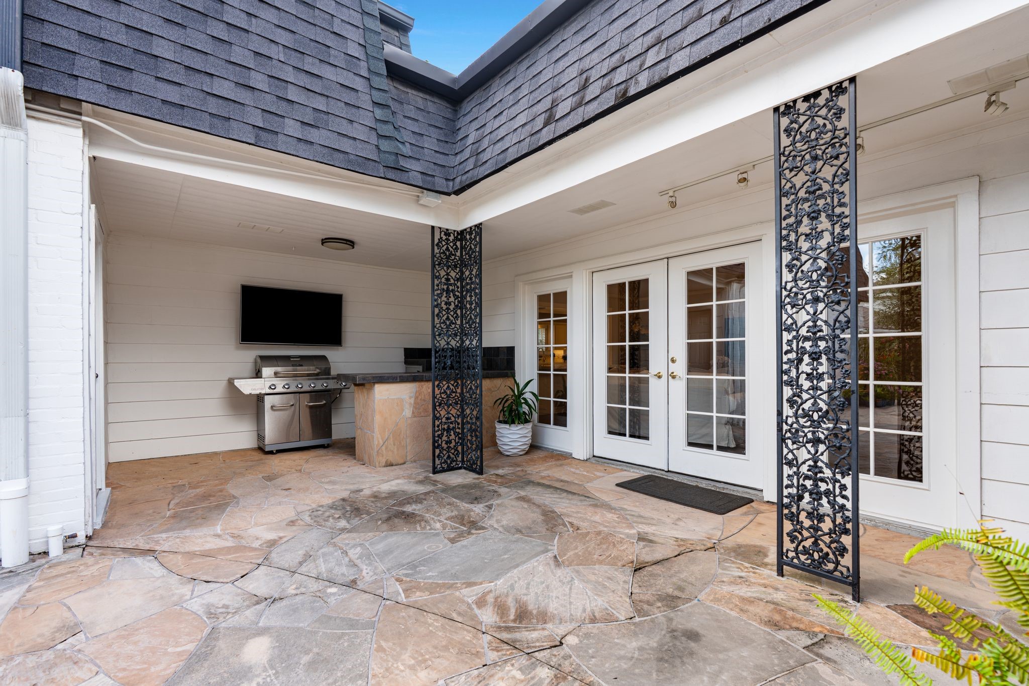  13702 Alchester Lane - 物件實景