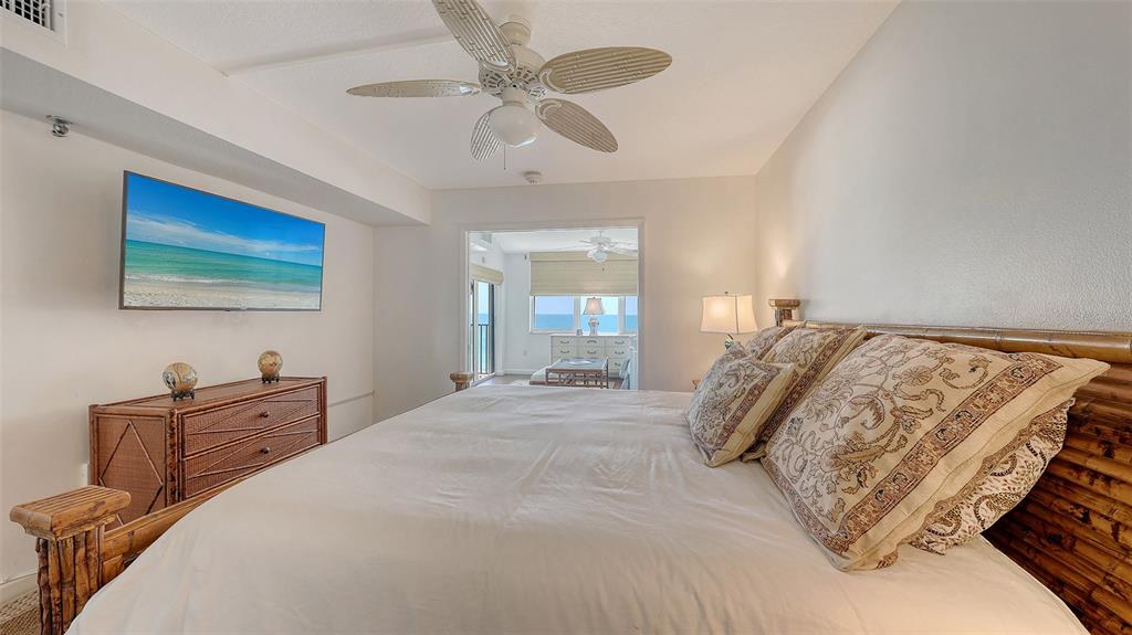 Longboat Key, Florida, 34228, United States, 3 Bedrooms Bedrooms, ,2 BathroomsBathrooms,Residential,For Sale,1793639