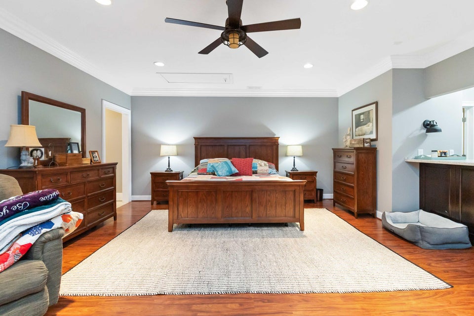 Somerset, Kentucky, 42503, United States, 6 Bedrooms Bedrooms, ,5 BathroomsBathrooms,Residential,For Sale,1835271