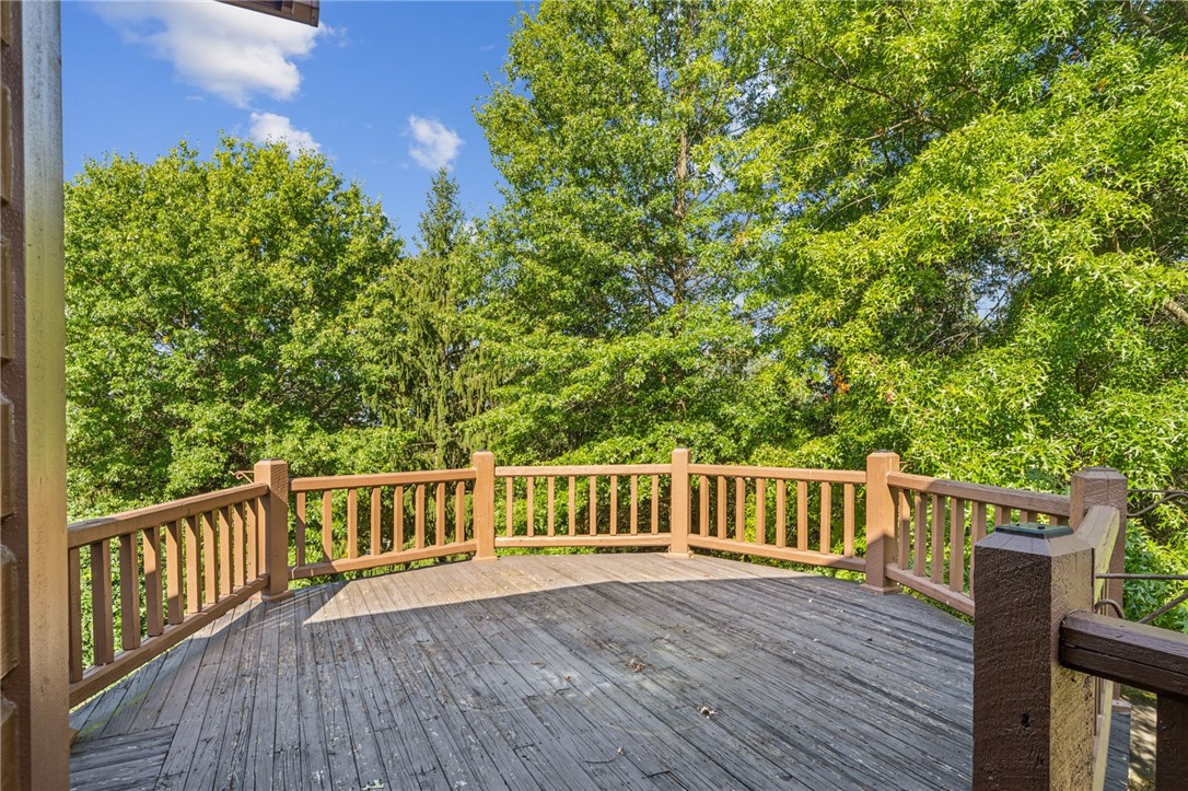 North Huntingdon, Pennsylvania, 15642, United States, 3 Bedrooms Bedrooms, ,3 BathroomsBathrooms,Residential,For Sale,1980425