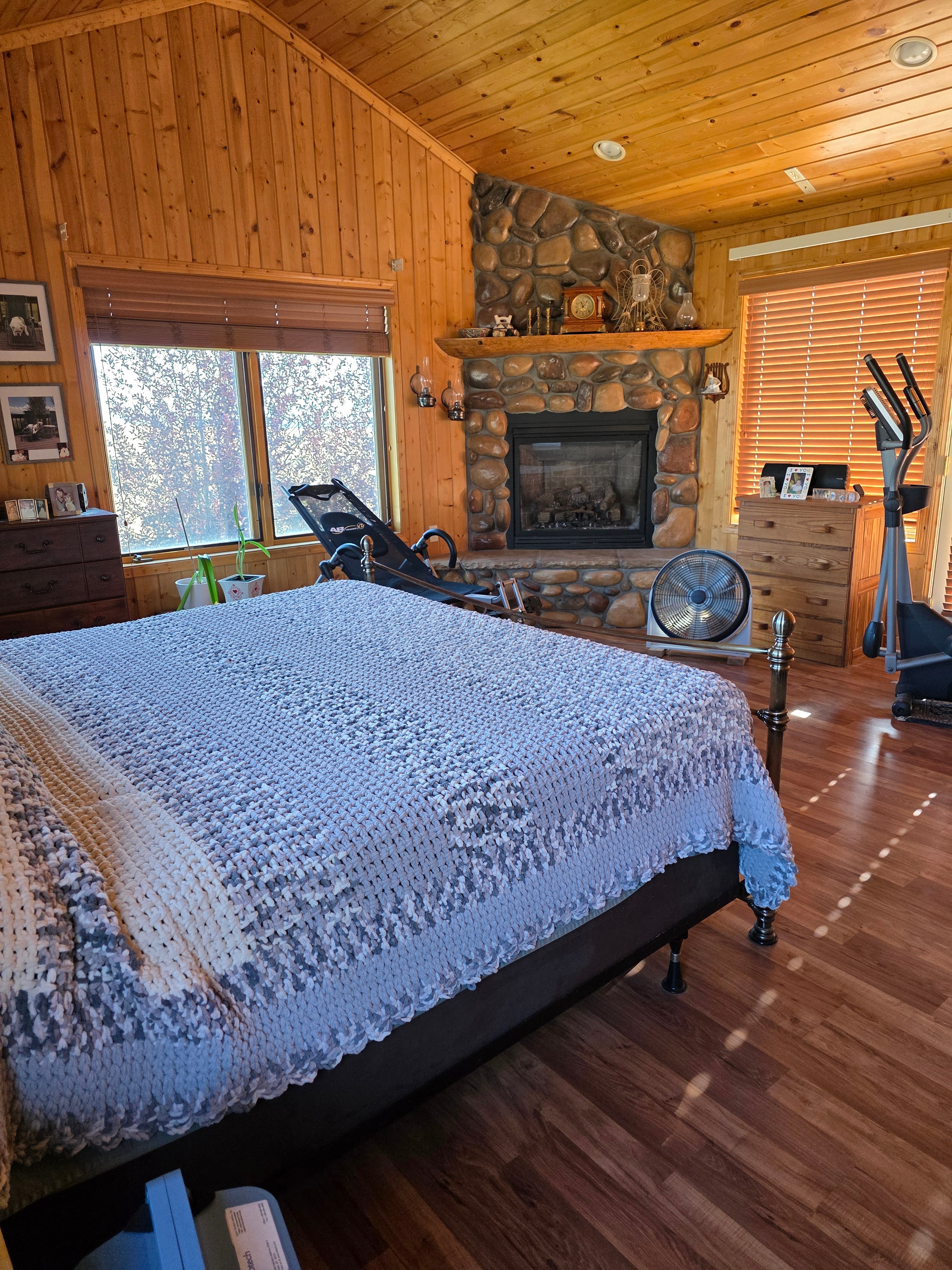 Twin Bridges, Montana, 59754, United States, 3 Bedrooms Bedrooms, ,3 BathroomsBathrooms,Residential,For Sale,1921256