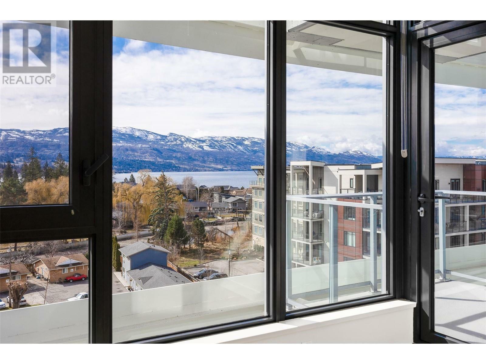 KELOWNA, British Columbia, V1W 3L2, CA, 1 Bedroom Bedrooms, ,1 BathroomBathrooms,Residential,For Sale,1837031