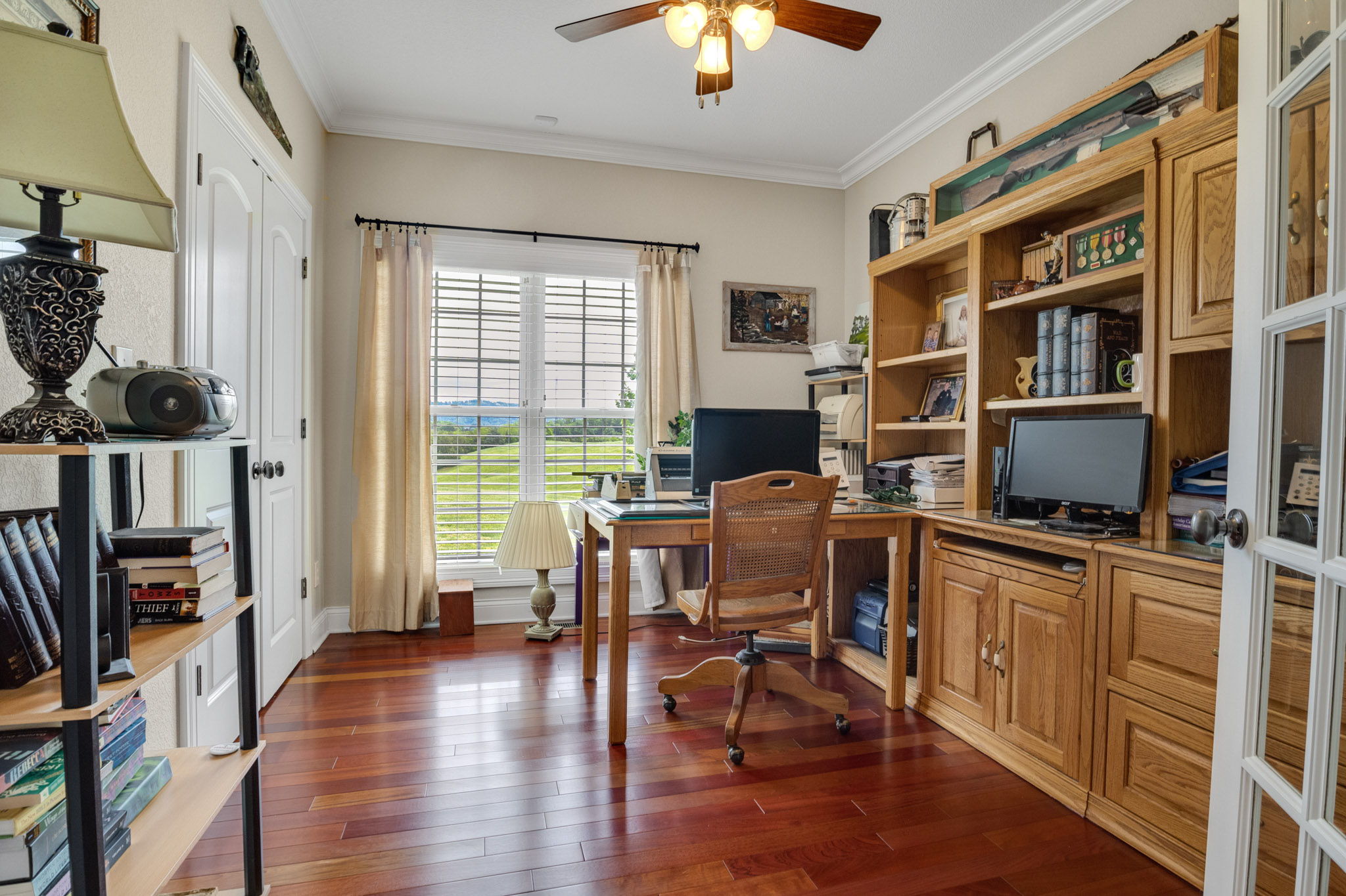 Sevierville, Tennessee, 37876, United States, 3 Bedrooms Bedrooms, ,3 BathroomsBathrooms,Residential,For Sale,1979818